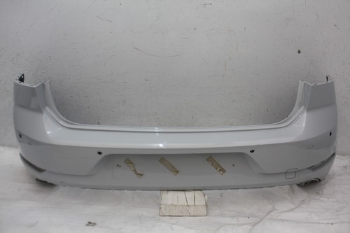 Golf rear bumper - rear, to