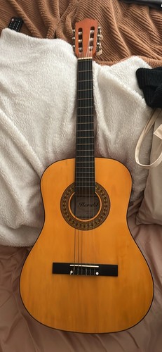 Vintage acoustic guitar used - vintage,