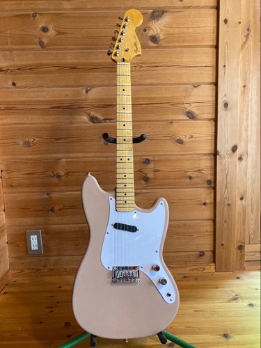 Squier fender mustang sonic - by,