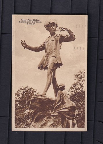 Postcard peter pan - peter, statue