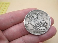 COINS - 1892 Queen Victoria Silver Crown Gothic Head