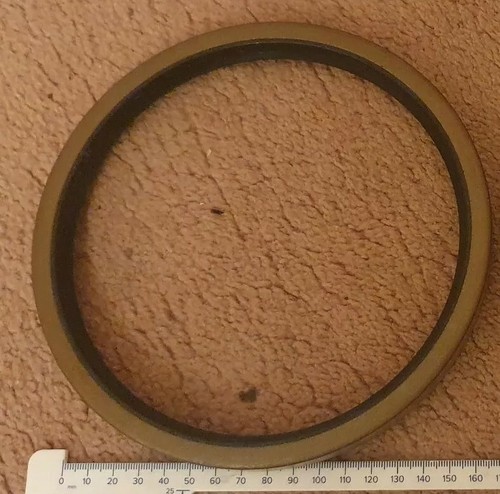 Leyland hub oil seal atlantean - hub,