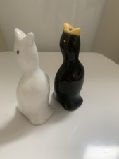 Pair Of Blackbird Pie Vents