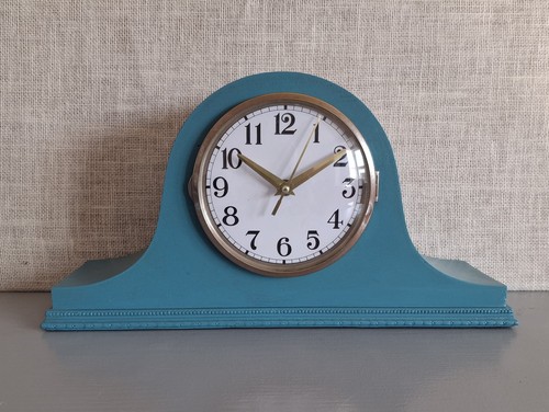 Vintage mantle clock - vintage,