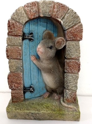 Indoor mouse door ornament - indoor,