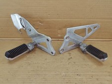 SUZUKI GSXR1100 L/M/N 1990-1992 LH & RH Front Footrest & Hanger Assembly