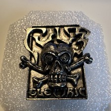 VGC Rare Vintage Cult Pin Badge, Rock, Heavy Metal, Alchemy, Poker, Rox, Carta..