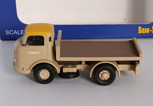 Base toys karrier - 1:76, bantam