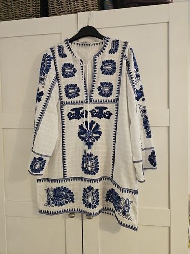 Zara blue embroidered - zara,