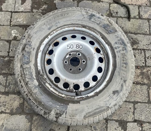Nissan navara np300 spare - nissan,