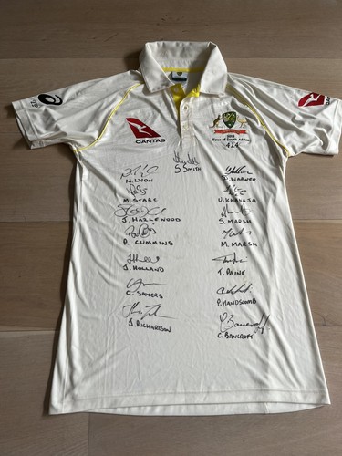 Australia 2018 test - test, worn