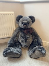 Charlie Bears Hugsley Designed