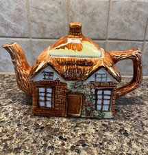 Vintage Cottage Ware Teapot