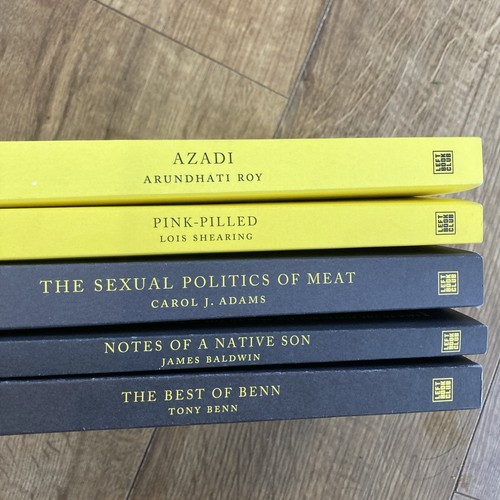Left club bundle books - club, x5