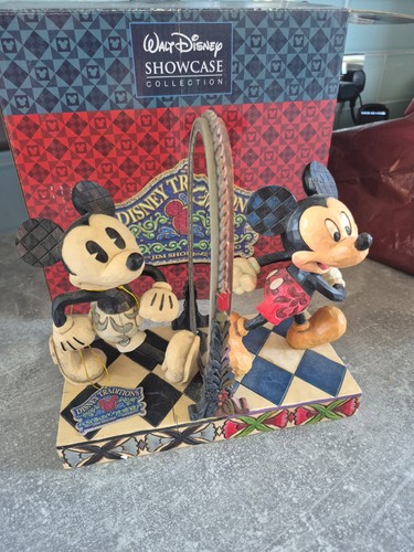 Walt disney showcase - walt,