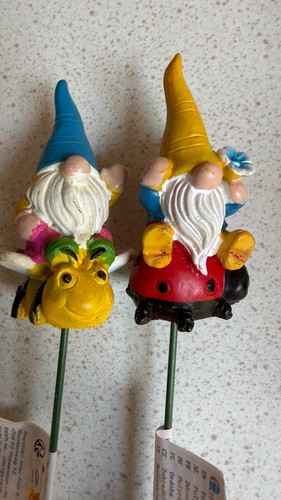 Gonk gnomesmall resin - 2x, /