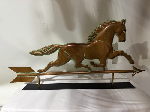 Display copper horse - display,