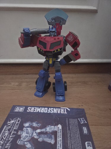 Transformers legacy united - transformers,
