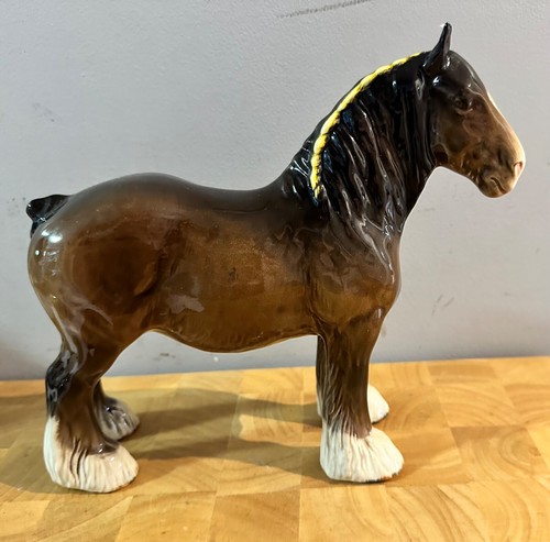 Large beswick shire - large, horse