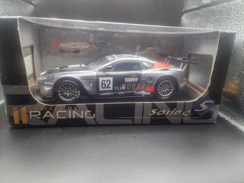 Solido 18 racing - 1:18,