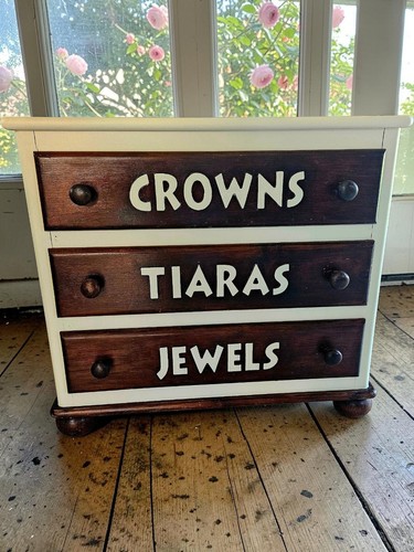 Solid pine chest drawers - solid,