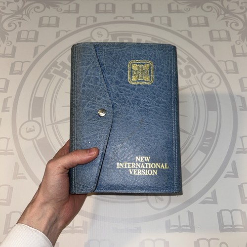 Niv holy bible with - case,