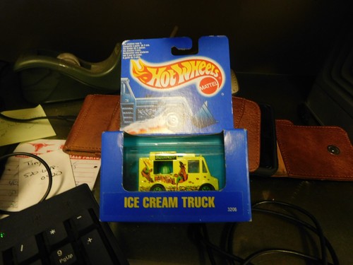 1991 hot wheels ice - hot, cream