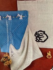 Vintage Sirdar DK 3210 Baby