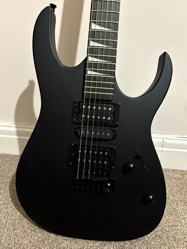 Black string solid body - 6-string,