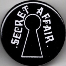 MOD REVIVAL Pin Button Badge -