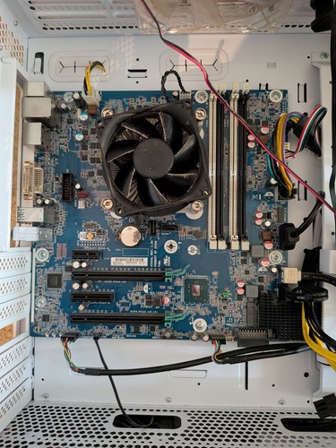 Motherboard with 7700 - hp, i7-7700