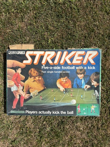 Striker vintage football game - vintage,