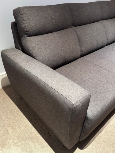 Urgent seater black grey - seater,