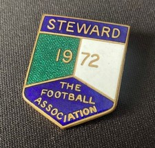 1972 FA CUP FINAL STEWARD FOOTBALL ASSOCIATION BADGE LEEDS UNITED v ARSENAL FC