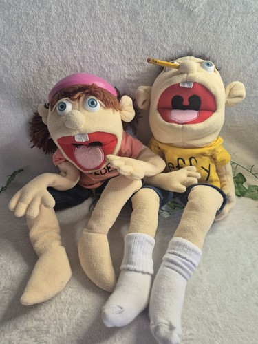 Jeffy and feebee puppet - and,