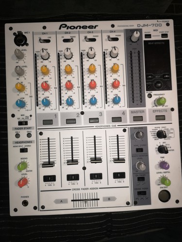 Pioneer djm 700 - 4, channel