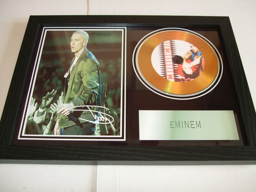 Eminem signed display - eminem,