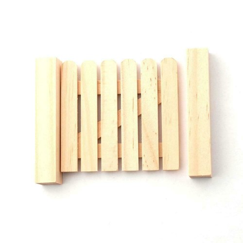 Dolls house small gate - dolls,