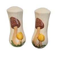 Vintage Ceramic Mushroom Salt