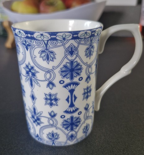Churchill blue and - churchill, white