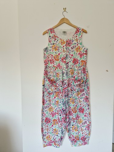 Vtg laura ashley white - laura,
