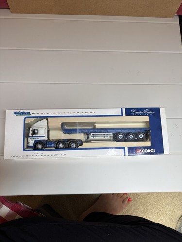 Corgi cc12703 erf - cc12703, flatbed