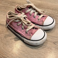 Converse Chuck Taylor All Star Pink Canvas Toddler Shoes Size 8 Sneakers