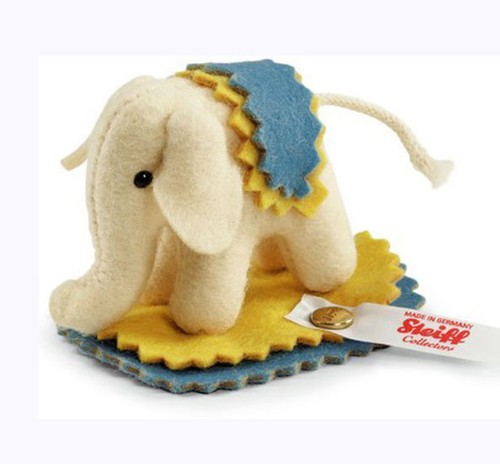 135 years jubilee elephant - years,