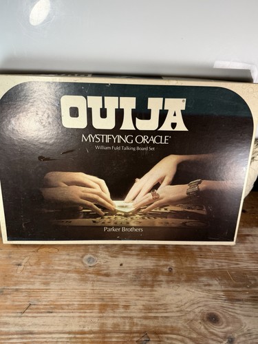 Ouija board vintage 1972 - vintage,