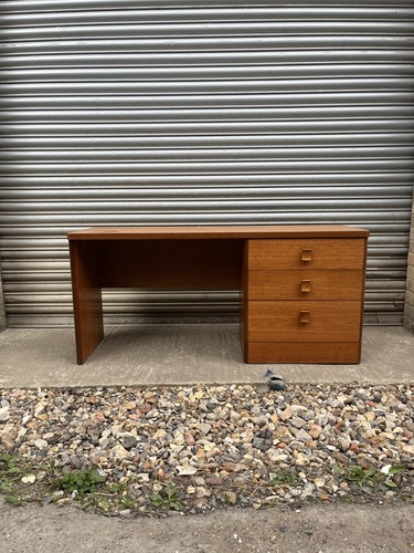 Stag teak dresser desk - desk, vintage