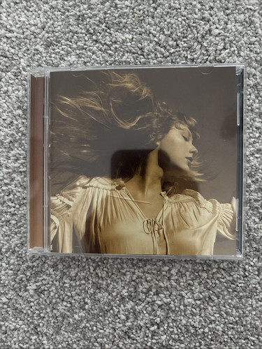 Taylor swift fearless taylors - swift,