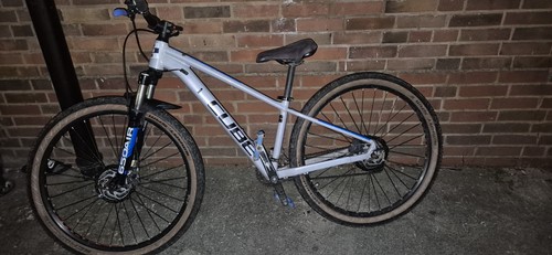Cube hard tail inch - tail,