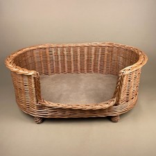 Wicker Dog Basket With Cutout