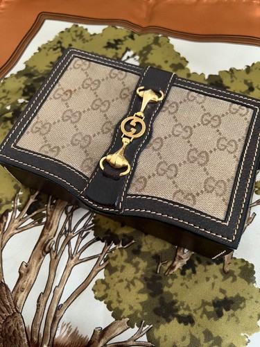 Gucci jewelry case beige - jewelry,